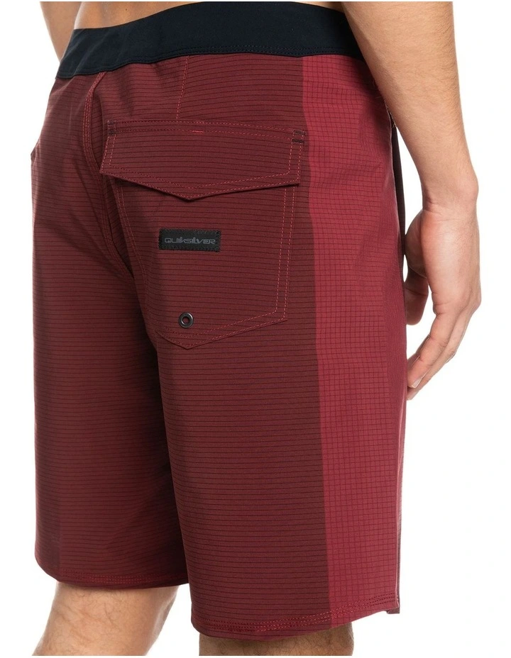 Promo π Quiksilver Highlite Arch 19" Boardshorts In Ruby Wine π 4 Promo π Quiksilver Highlite Arch 19" Boardshorts In Ruby Wine π - Image 4
