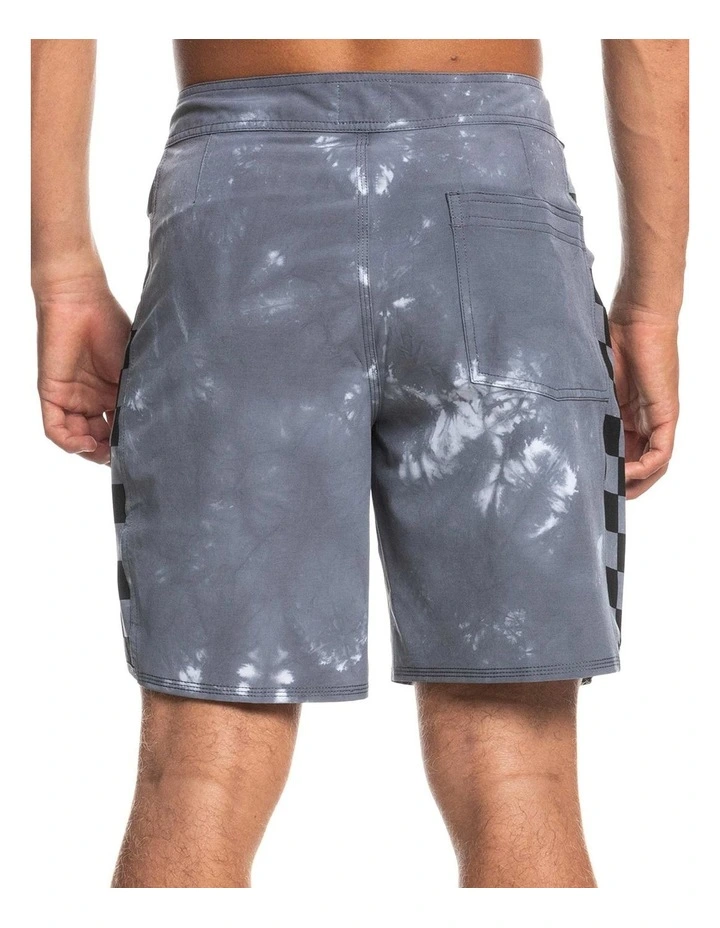 New π Quiksilver Original Overdye Arch 18 Boardshorts Grey π 3 New π Quiksilver Original Overdye Arch 18 Boardshorts Grey π - Image 3