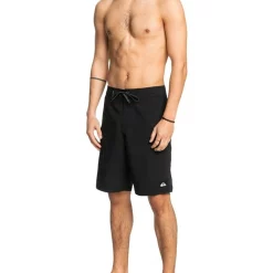 Best Sale 🎁 Quiksilver Everyday Solid Boardshort '20 In Black 😉 -KSCY Shop unnamed file 1321