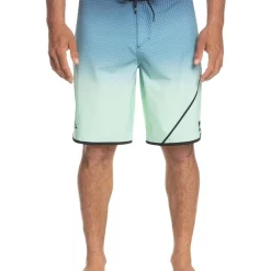 Buy ⭐ Quiksilver Surfsilk New Wave Boardshort '20 In Green 🔔