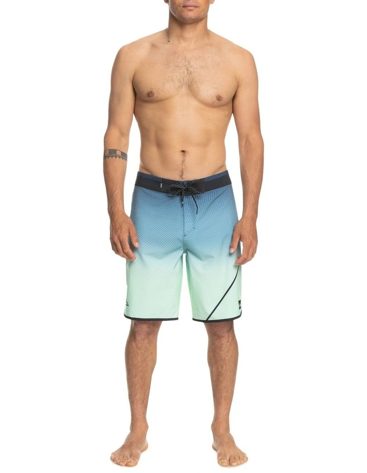 Buy โญ Quiksilver Surfsilk New Wave Boardshort '20 In Green ๐ 6 Buy โญ Quiksilver Surfsilk New Wave Boardshort '20 In Green ๐ - Image 6