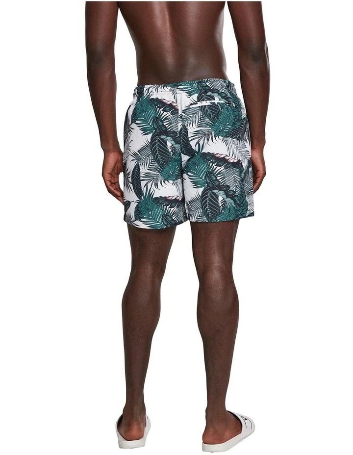 Discount ⌛ Urban Classics Leaves Pattern Swim Shorts In Green 👏 2 Discount ⌛ Urban Classics Leaves Pattern Swim Shorts In Green 👏 - Image 2