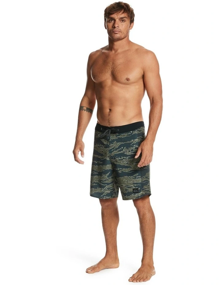 Deals π Quiksilver Highlite Arch 19" Boardshorts In Grape Leaf β¨ 3 Deals π Quiksilver Highlite Arch 19" Boardshorts In Grape Leaf β¨ - Image 3