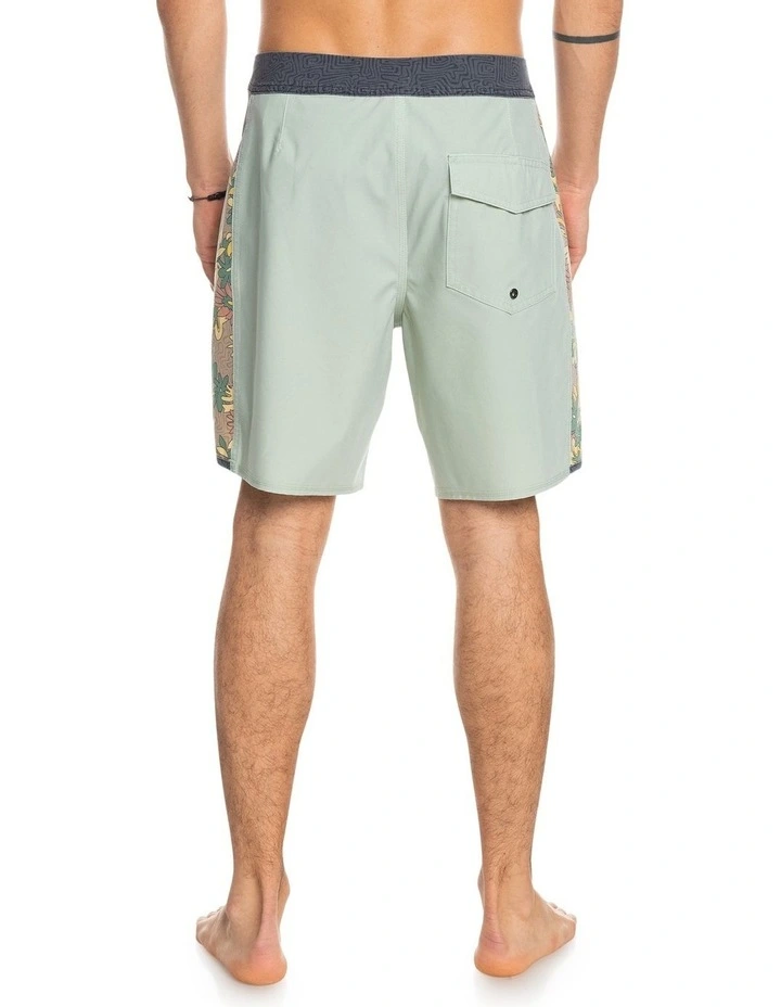 Brand new ๐งจ Quiksilver Surfsilk Arch 18" Boardshorts In Desert Sage ๐ 2 Brand new ๐งจ Quiksilver Surfsilk Arch 18" Boardshorts In Desert Sage ๐ - Image 2