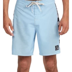 New 🎁 Quiksilver Echo Beach Arch 18" Board Shorts 🌟
