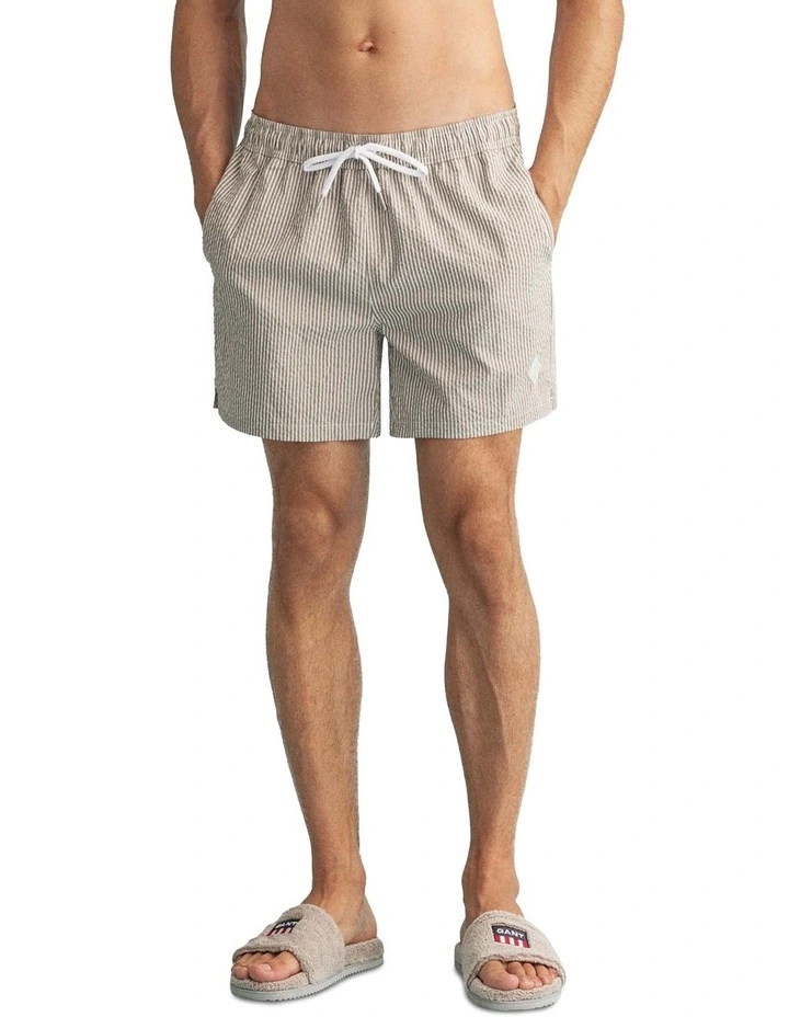 Best Pirce 𧨠Gant Seersucker Swim Short In Utility Green π 2 Best Pirce 𧨠Gant Seersucker Swim Short In Utility Green π - Image 2