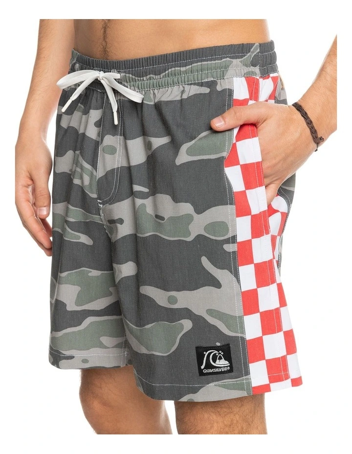 Outlet ⌛ Quiksilver Original Arch 17" Swim Shorts In Multi ❤️ 4 Outlet ⌛ Quiksilver Original Arch 17" Swim Shorts In Multi ❤️ - Image 4