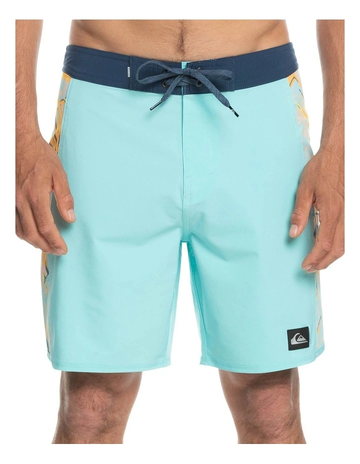 Budget π Quiksilver Surfsilk Arch 18" Boardshort In Angel Blue β 1 Budget π Quiksilver Surfsilk Arch 18" Boardshort In Angel Blue β