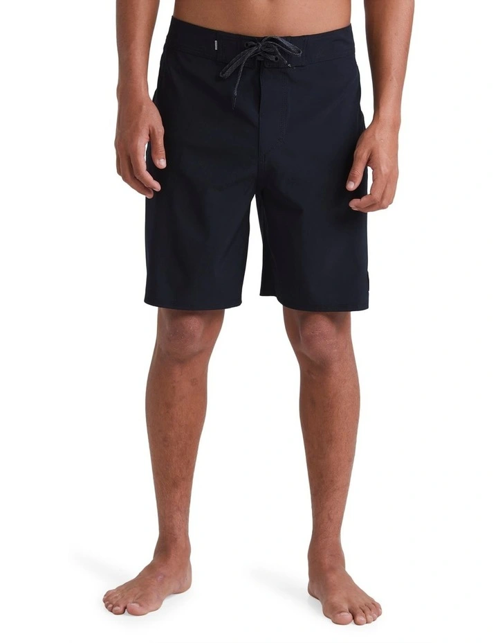 Flash Sale π Stab X Quiksilver Surfsilk 18" Boardshort In Black π 1 Flash Sale π Stab X Quiksilver Surfsilk 18" Boardshort In Black π